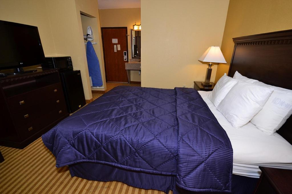 Quality Inn Merriam Kansas City Bagian luar foto