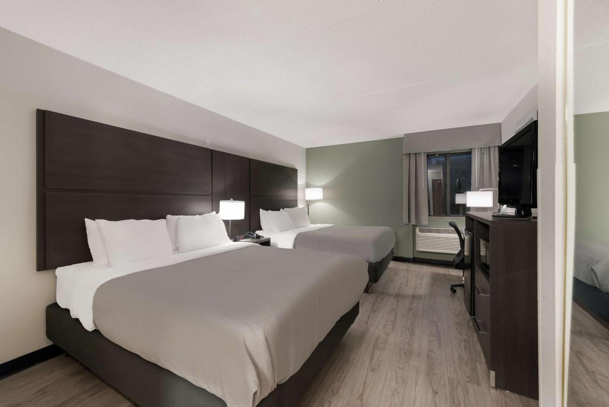 Quality Inn Merriam Kansas City Bagian luar foto